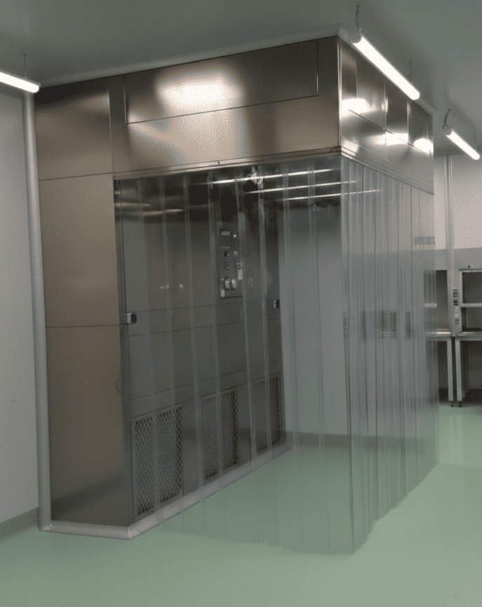 Dispensing weighing booth reverse laminar air flow p4